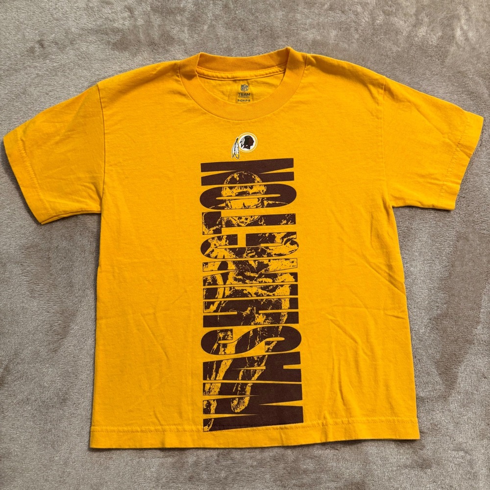 NFL Team Apparel Washington Redskins Youth Small 8 Gold Yellow Graphic T-Shirt
